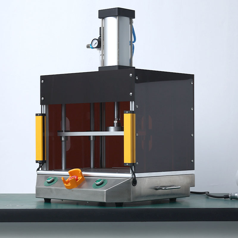 QuevedoAir tightness test fixture